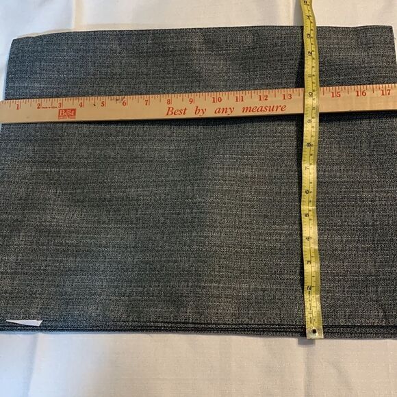 Town & Country set of Four placemats. 100% cotton but look like elegant linen - Picture 4 of 8